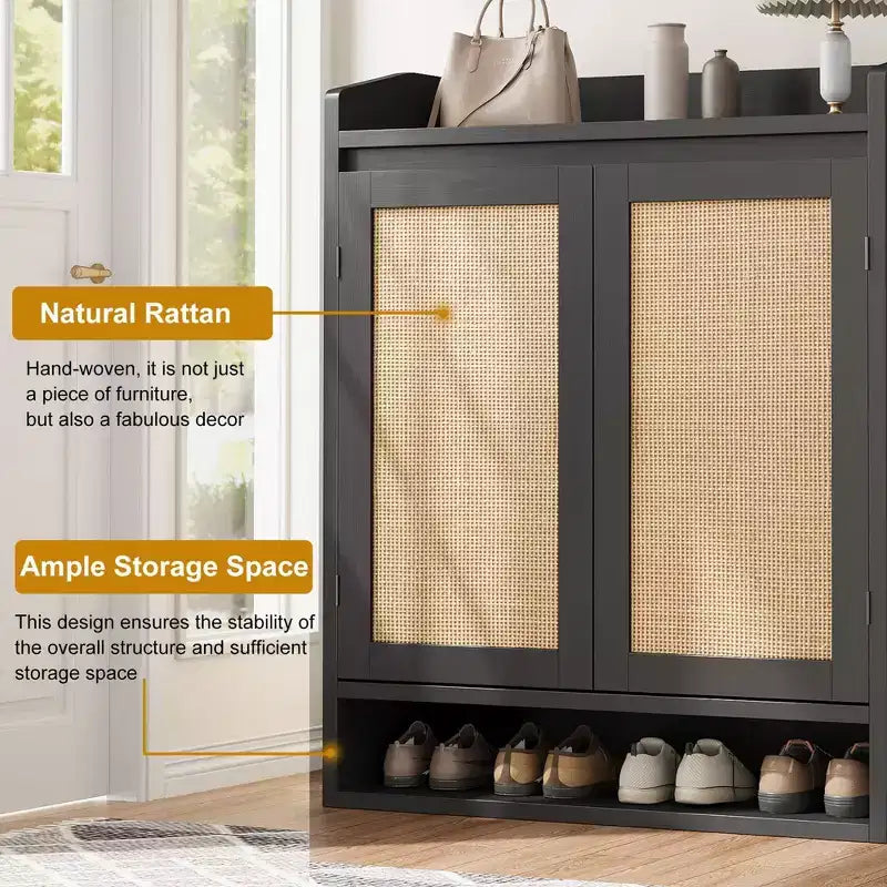 Meuble à chaussures 5 niveaux en rotin avec 2 portes et étagères réglables pour entrée, couloir ou salon – Naturel