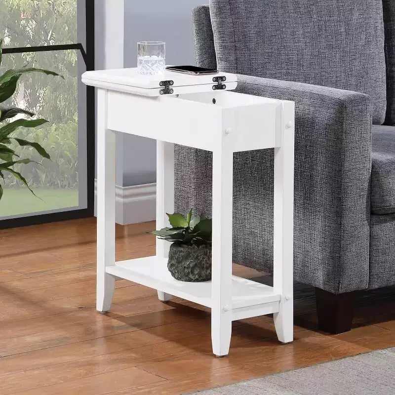 Table d'appoint relevable Belmont avec compartiment de rangement dissimulé, pieds droits et design épuré et étroit pour tout salon